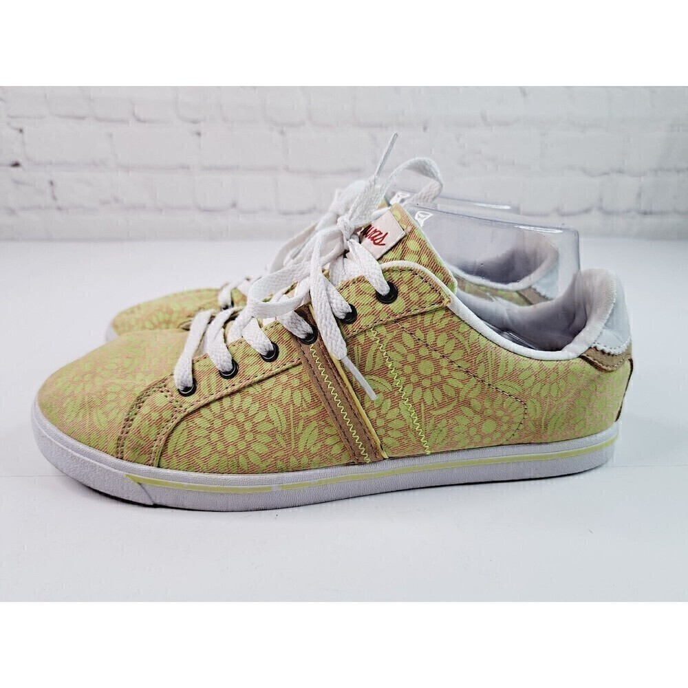 Lands End Canvas Shoes Sneakers Lime Green Citrus Floral Women's Size 8 B - Picture 3 of 8